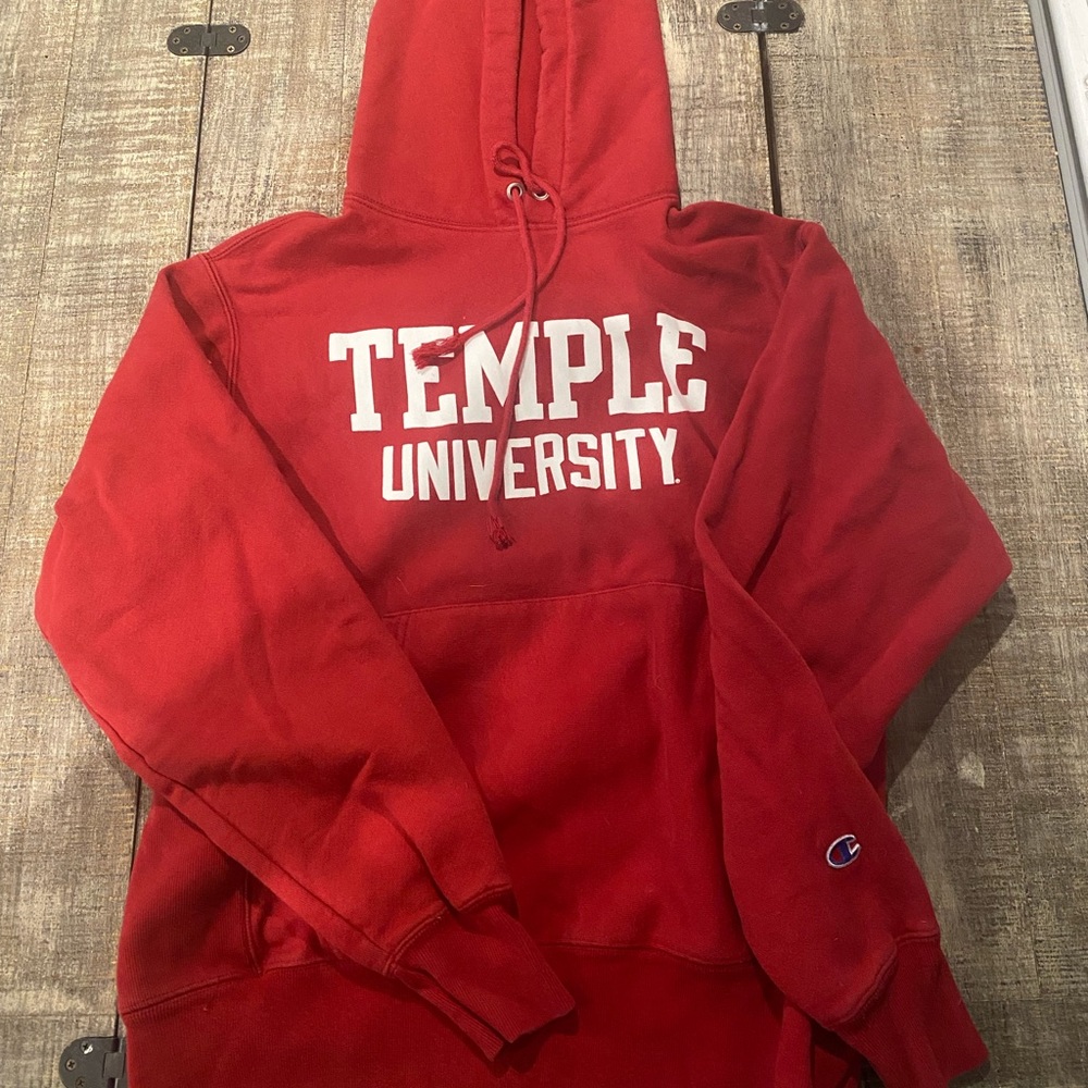 Thick Champion Temple University Sweatshirt